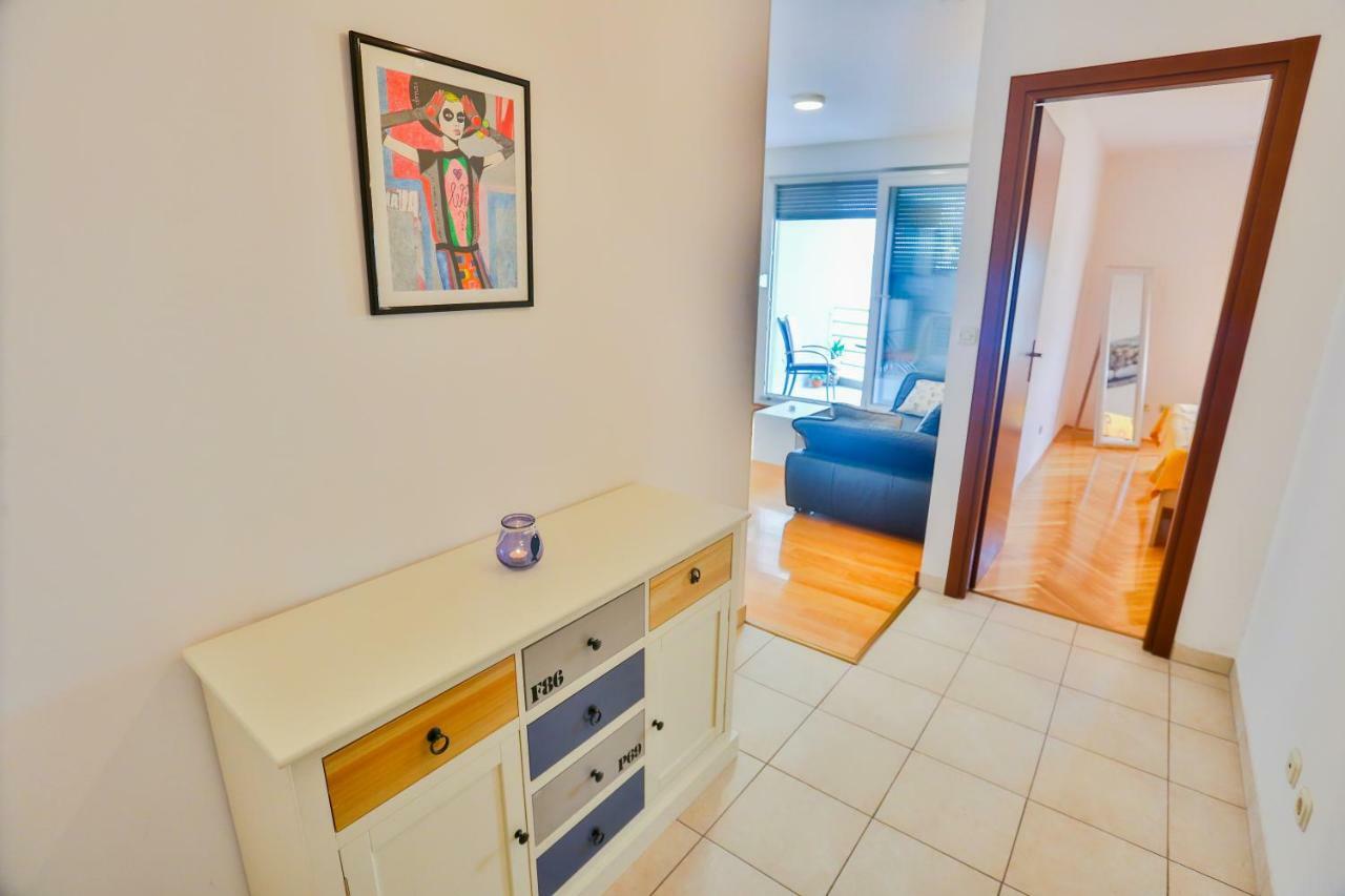 Ibis Apartment Σπλιτ Εξωτερικό φωτογραφία